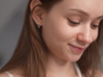 girl
        bless_sheila cam image #3948791