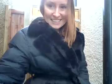 girl
        eatmypie69 cam image #2027499