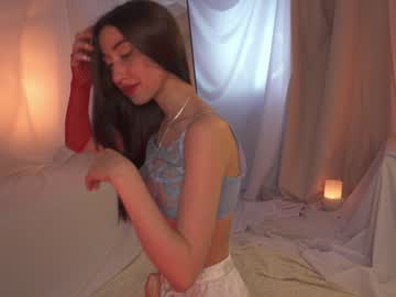 girl
        sunny_maria cam image #2306408