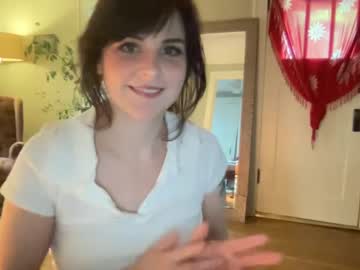 girl
        petiteminxx cam image #1134098