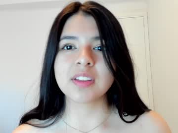 girl
        luciana_bby cam image #724312