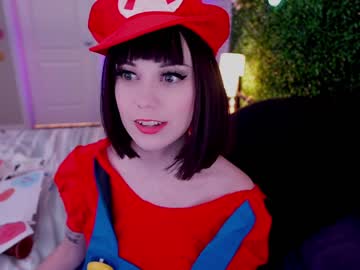 girl
        runesy cam image #2297652
