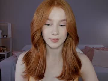 girl
        leahsthetics cam image #4394969