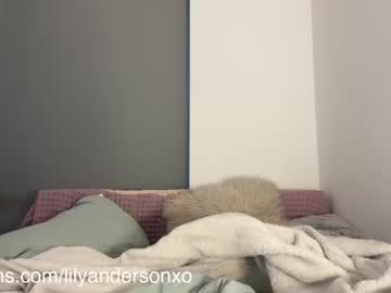 girl
        anderson_lily cam image #2435194