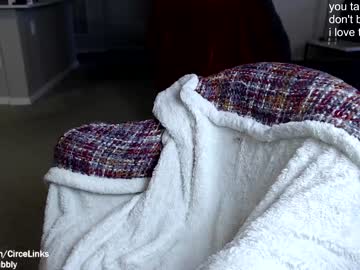 girl
        circeeve cam image #136282