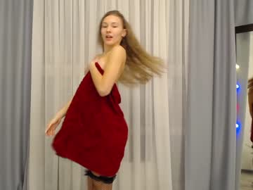 girl
        teonasafina__ cam image #468073