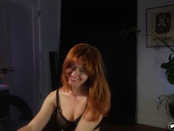 girl
        alisonrouge cam image #886025