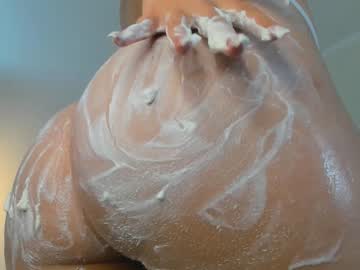 girl
        molly__meow cam image #2703303