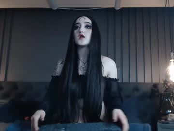 girl
        charlotte_germanotta_ cam image #1462540