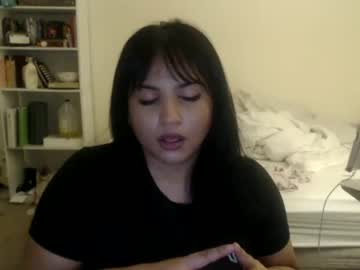 girl
        iamplutonianlust cam image #859001