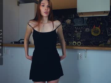 girl
        shelleyblythe cam image #3623025