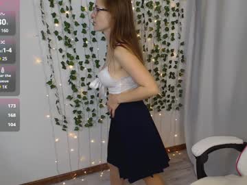 girl
        leonablush cam image #3490786