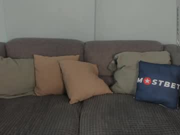 couple
        maypeach cam image #3601339