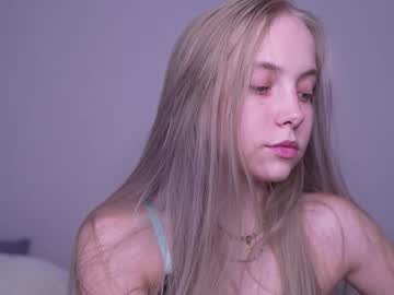 girl
        appr0ved cam image #4401586