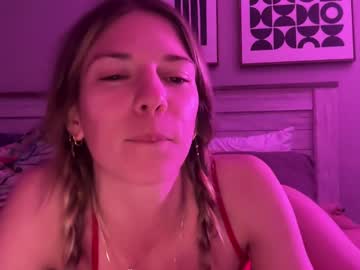 girl
        oliviahansleyy cam image #4179361