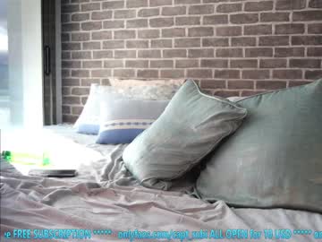 girl
        7sins_allstars cam image #193782