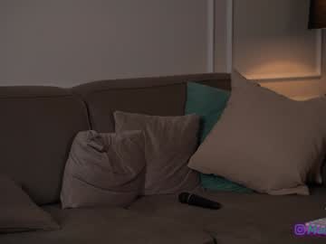 girl
        mariabelly cam image #3044221