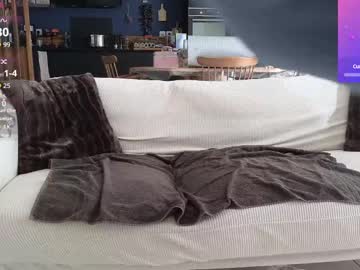 couple
        luxymin cam image #4022471