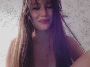 girl
        effsweet cam image #3421963