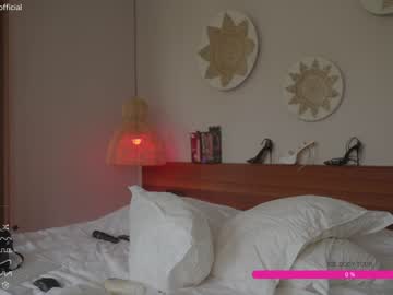 girl
        emilia98xxx cam image #1848357