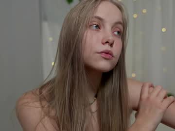 girl
        appr0ved cam image #4057885