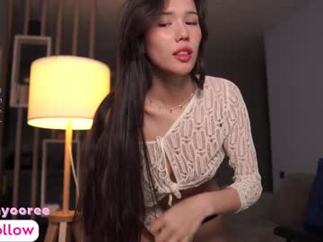 girl
        yoori_s cam image #3027422