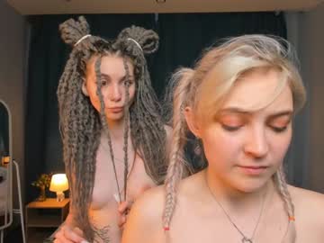 couple
        _medal_of_horny_ cam image #2893537