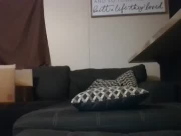 girl
        badbunny19_ cam image #2045011