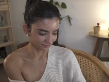 girl
        urcutelinda cam image #3143636