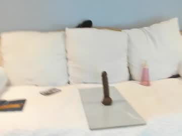 girl
        eatmygingersnapps cam image #3310529