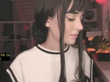 girl
        lonelly_lolly98 cam image #4592066