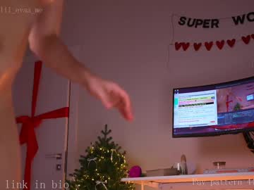 girl
        lil_eva cam image #3856461