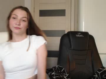couple
        roshelle_xxx cam image #1199777