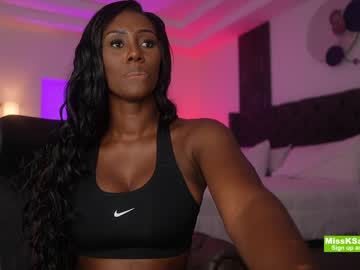 girl
        missksavage cam image #2477897