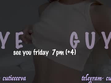 girl
        cutieeeeva cam image #4411968
