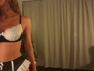 girl
        heybanan cam image #3134815