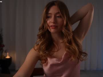 girl
        alisonrouge cam image #4265138