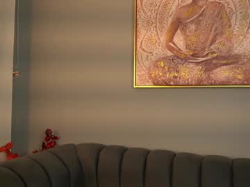 girl
        ashley_ospino cam image #3241946