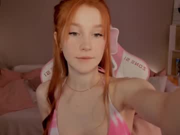 girl
        leahsthetics cam image #2671067