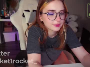 girl
        pocketrocket_ cam image #1971865
