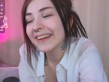 girl
        your_gabby cam image #4110594