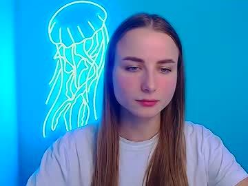 girl
        milly_liss cam image #3477873