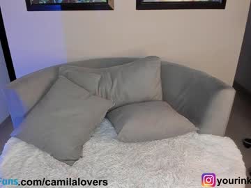 girl
        camilalovers01 cam image #1379034