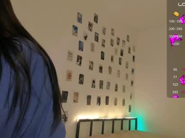 girl
        _asian_queen_ cam image #4395852