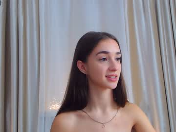 girl
        lana__j cam image #1619195