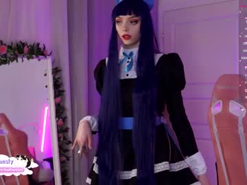 girl
        holliwould_ cam image #497850