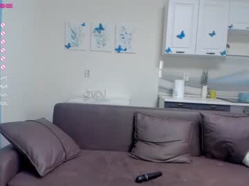 girl
        cherylstafordy cam image #1190835