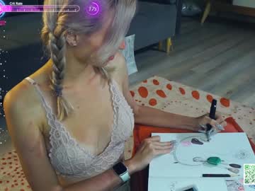 girl
        audreycarvin cam image #3029724