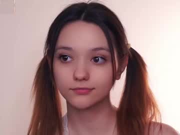 girl
        rexellahathaway cam image #4274148