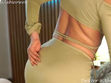 girl
        abie_owen cam image #4131221